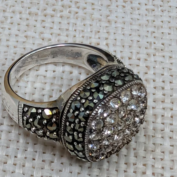 Vintage Sterling Silver 925 CZ Crystal Marcasite Stone Signet Ring Size 5.75 - Picture 5 of 16